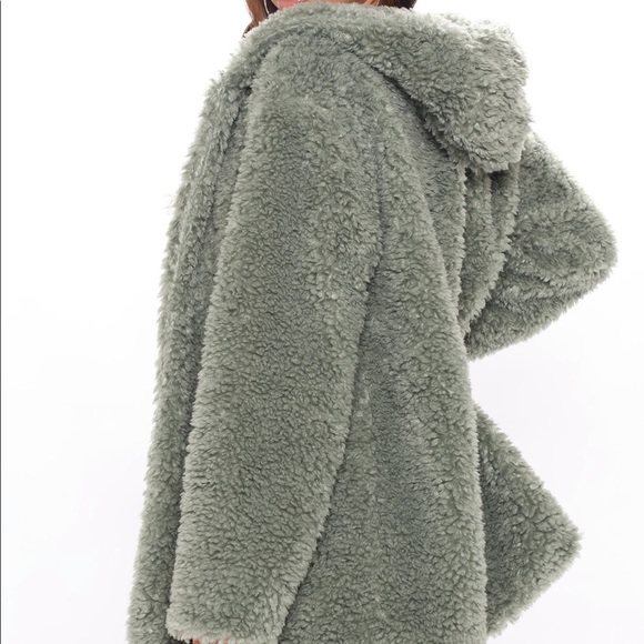 Cali winters Sherpa jacket - Picture 3 of 3